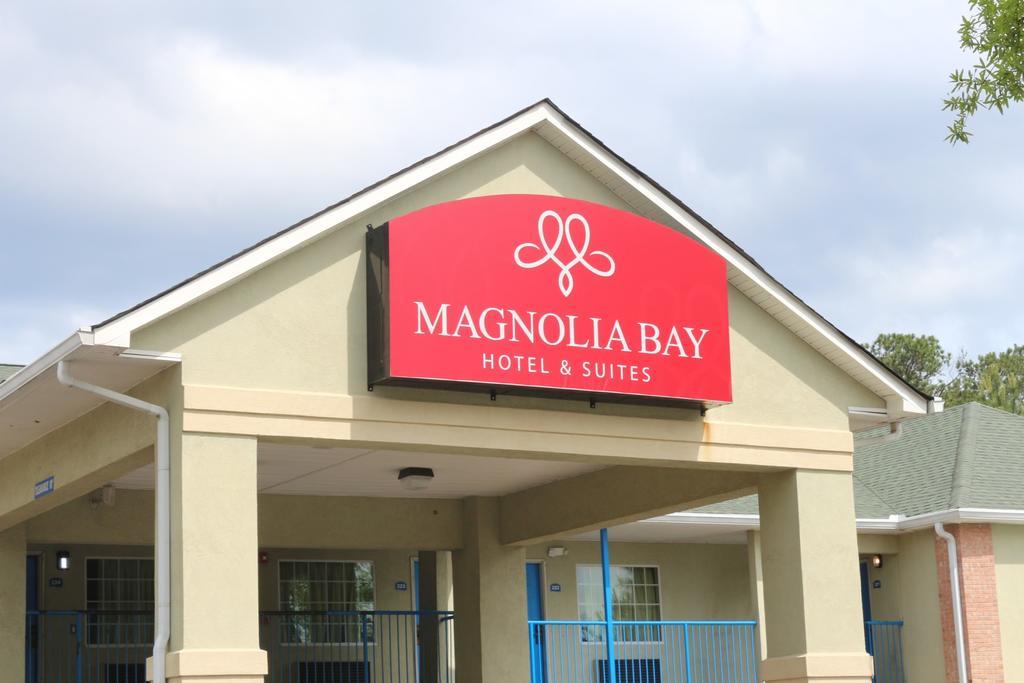 Magnolia Bay Hotel & Suites Jonesboro Esterno foto