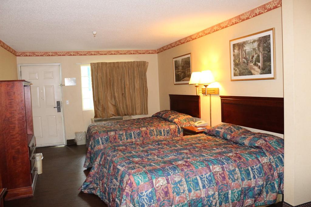 Magnolia Bay Hotel & Suites Jonesboro Esterno foto
