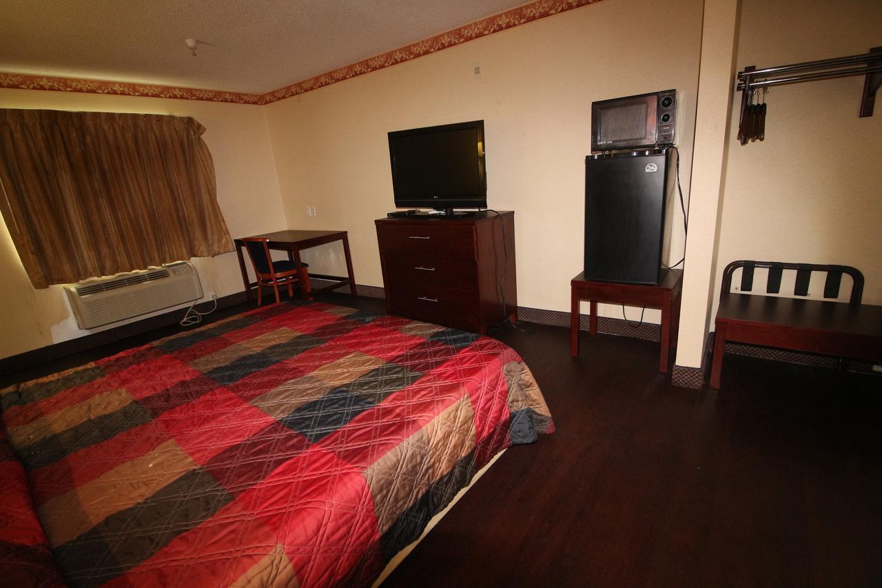 Magnolia Bay Hotel & Suites Jonesboro Esterno foto
