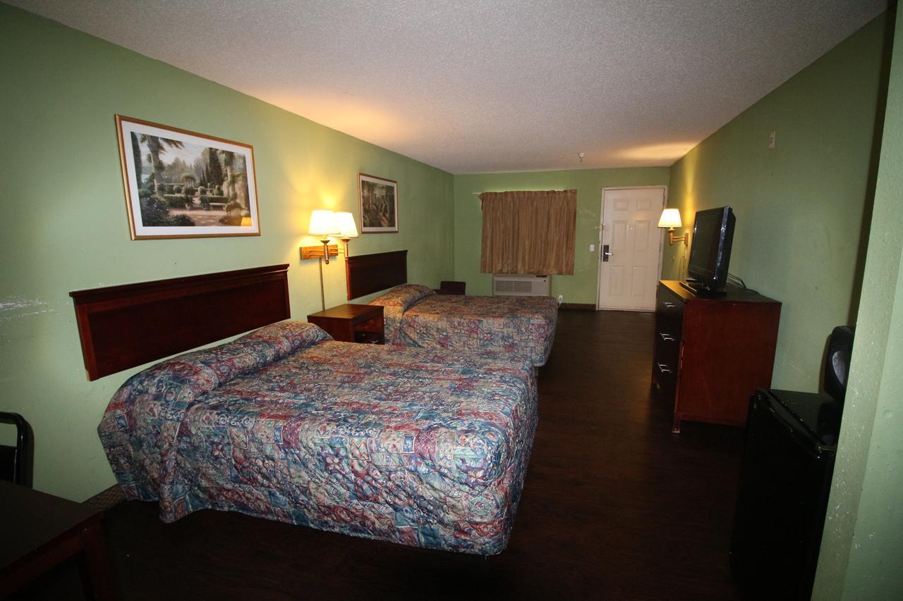Magnolia Bay Hotel & Suites Jonesboro Esterno foto