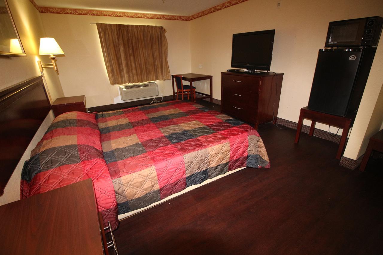 Magnolia Bay Hotel & Suites Jonesboro Esterno foto
