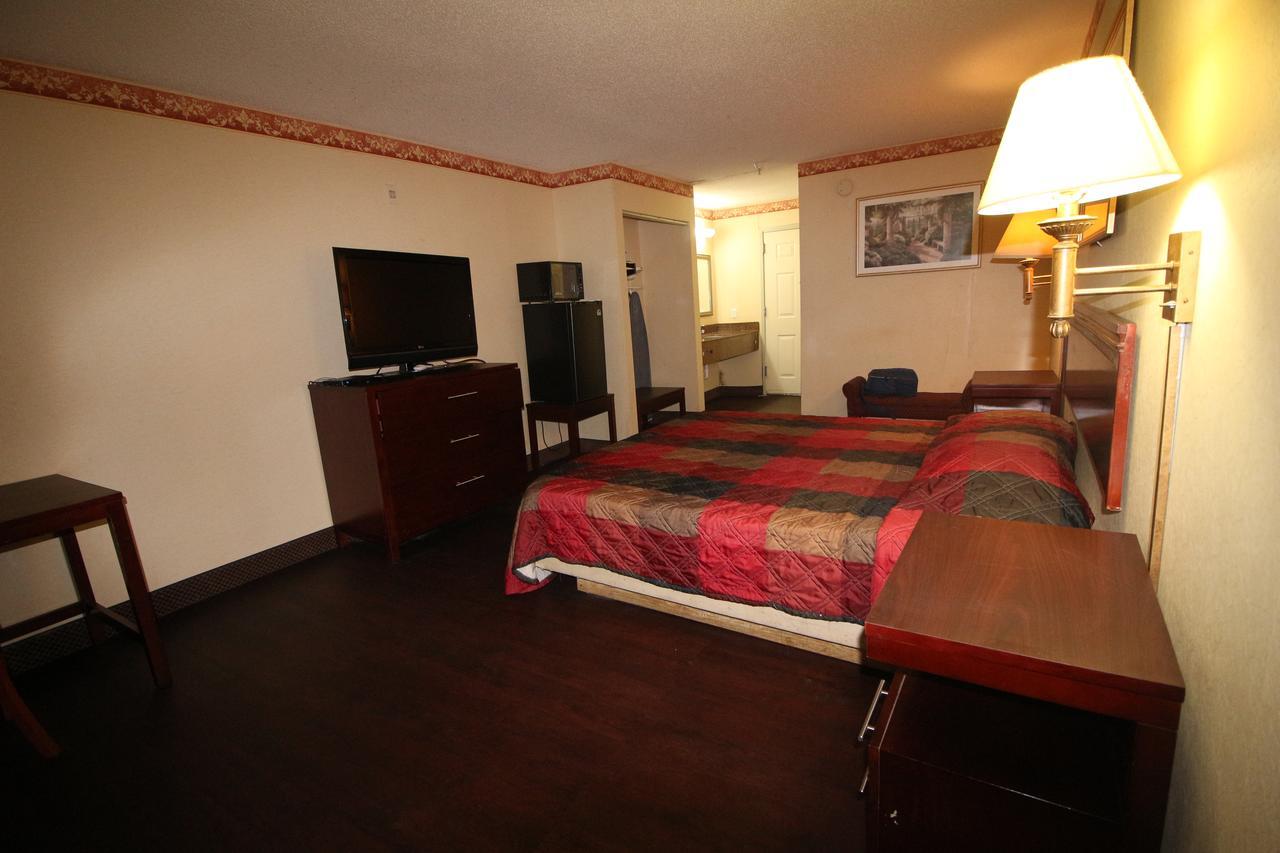 Magnolia Bay Hotel & Suites Jonesboro Esterno foto