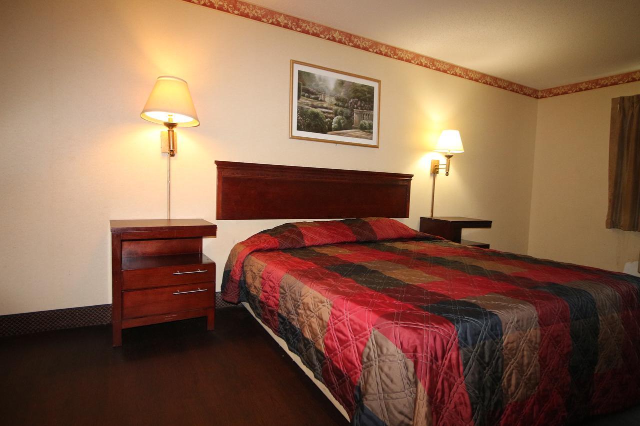 Magnolia Bay Hotel & Suites Jonesboro Esterno foto