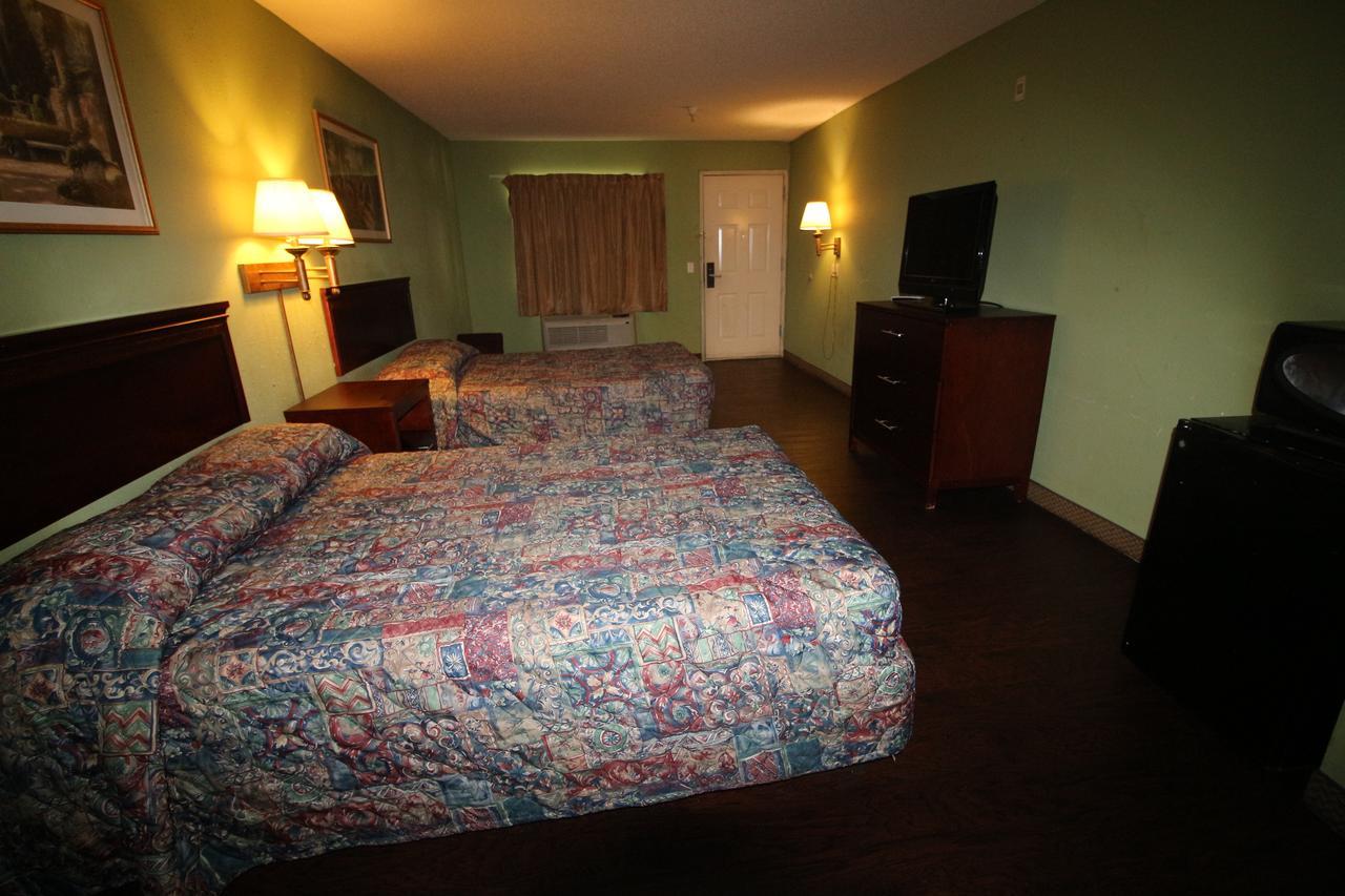 Magnolia Bay Hotel & Suites Jonesboro Esterno foto